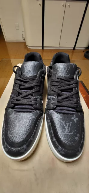 LOUIS VUITTON men's LV logo suede/fabric sneakers, Size 7/US 9  (27.5cm/10.8in)