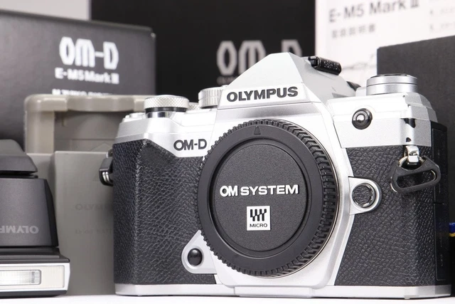 OLYMPUS OM-D E-M5 Mark III Body Silver Set Working $921.90