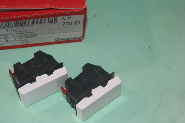 Legrand réf 770 01 Va et vient ou inter 1 module Mosaic 45 NEUF de Stock