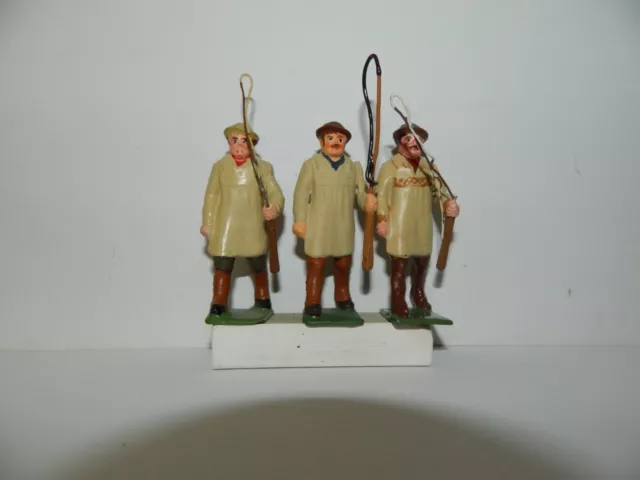 3 Vintage Britains Lead Farm Carters                              Mk8