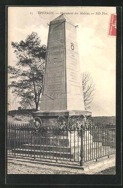CPA Epernon, Monument des Mobiles 1908