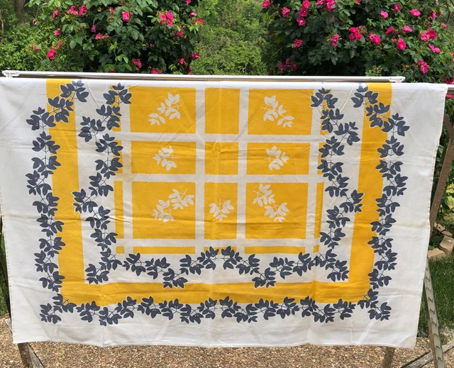 VINTAGE MCM BRIGHT Yellow Floral Print Grey Tablecloth Kitchen Spring