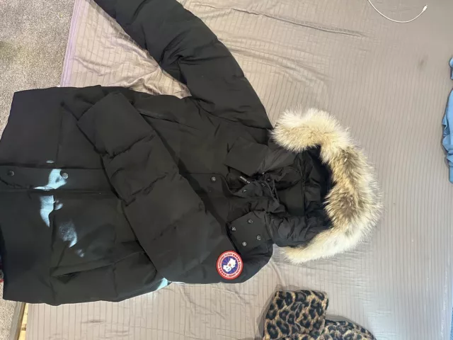 Canada Goose Wyndham Parka Large Black