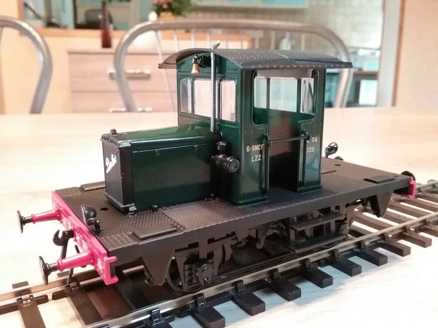 Locotracteur CHREZO Berliet RLCB Vert SNCF 1924 1/43 Collection Zamac