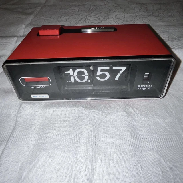 70'S VINTAGE SEIKO Flip Clock QN401T Battery Powered Made in JAPAN