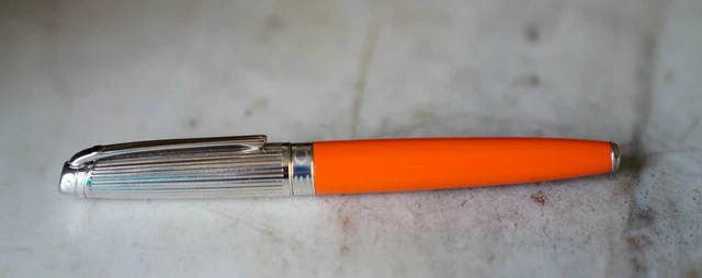 Stylo Plume Caran D'Ache Laque Brune Lignée – Plume Or Massif 18 Carats, Prestige, Occasion