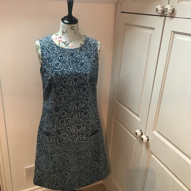 chiffon dress neck designs OBIM Adire+ Chiffon+Patched Brocade Design Patched Bubu dress_type_High-Low Stretch ) Neckline Size:Shoe Size 8-11 / Socks Size 10-11 / EU Shoe Size 40-44 Alpine Dress | Crochet