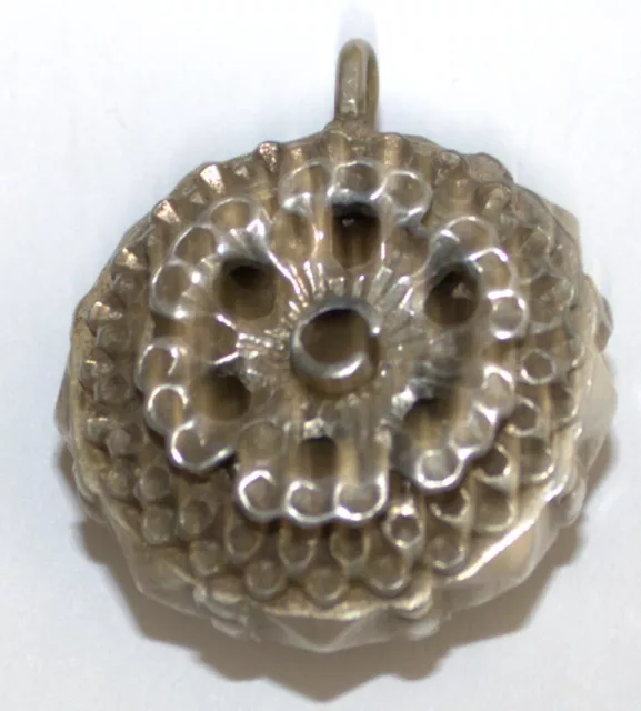 joli pendentif en argent début 1900