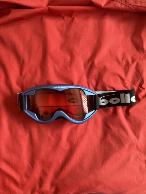 UNISEX JUNIOR BOLLE SKI SNOWBOARD GOGGLES ROSE RED LENS Good Condition