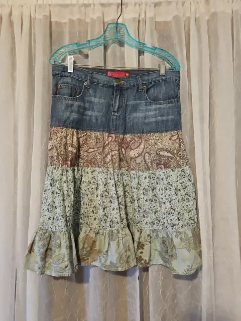 SO Vtg Cowgirl Y2K Denim Jean Tiered Skirt Boho Paisley Floral Sz 9 Juniors