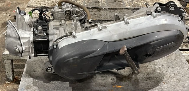 Ricambi Usati, Motore Piaggio Beverly 300 (Iniezione), Sigla : M692M