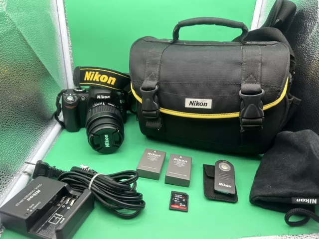 Nikon D60 10.2MP Digital SLR Camera - Black (Kit w/ 35-80mm Lens) Tested/Works