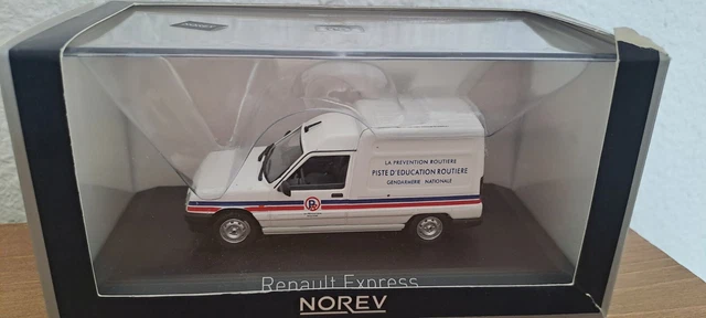 Miniarure Renault Express Gendarmerie La Prévention Routière Norev