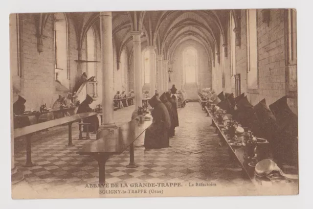 CPA " SOLIGNY LA TRAPPE - Abbaye de la Grande-Trappe - Le Réfectoire
