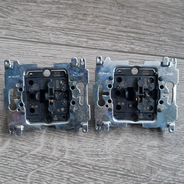 Prise Legrand Marine Arnould 2P+T + Plaque - Club - NEUF