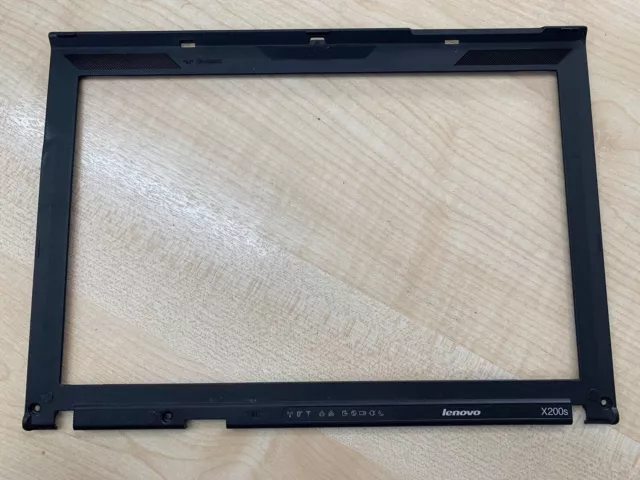 Lenovo ThinkPad X200 LCD Display Surround Blende 60,47Q06.002 44C9541 (keine Webcam)