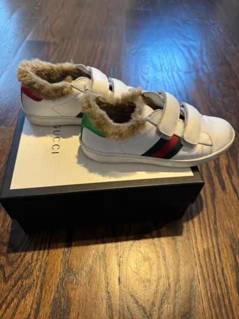 Authentic* Gucci Kids Ace leather sneaker with faux fur