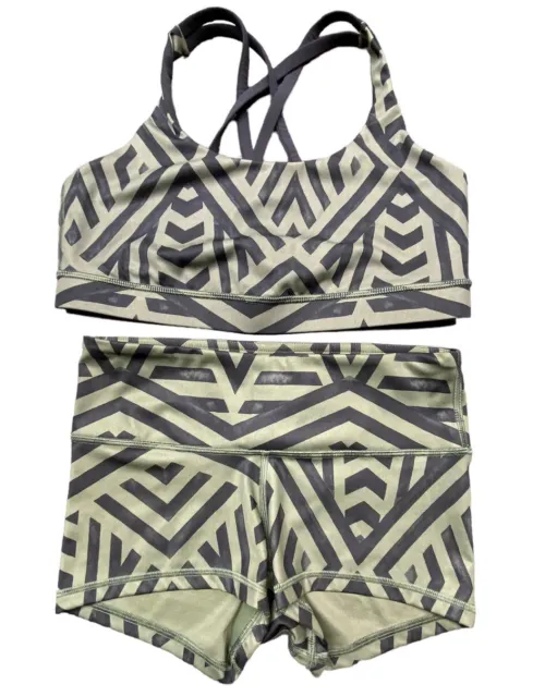 BNWT PRIMARK Green Gym/Work Out Seamless Top/Shorts Set Size Small