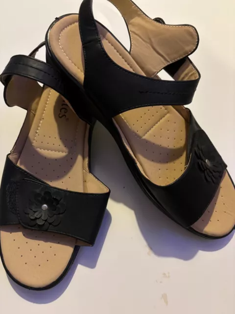 KICKERS OLIMPI SANDALS Light Brown Women s Size 7 Casual Summer Shoes Leather 22.95 PicClick UK