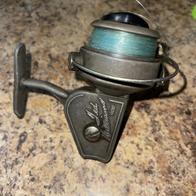 VINTAGE TED WILLIAMS 400 Spinning Reel - Made in Italy STILL