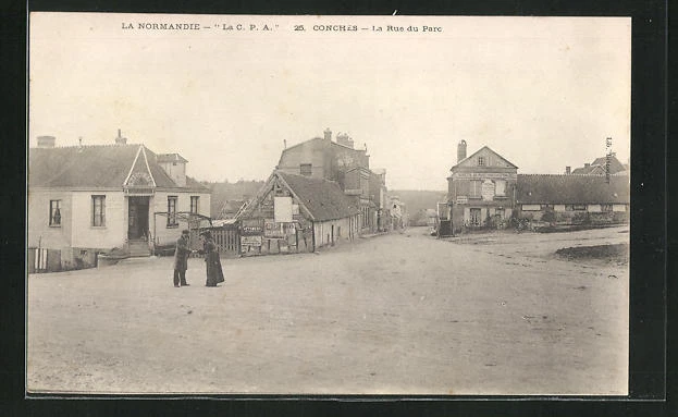 CPA Conches, La Rue du Parc, vue de la rue