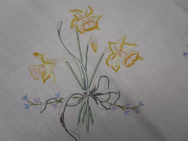 Beautiful Hand Embroidered Daffodils In Bows Cotton Blend Tablecloth 3