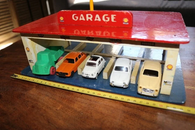 EN IMAGES. « Je ne peux pas tout garder » : Patrick collectionne les jouets anciens par centaines