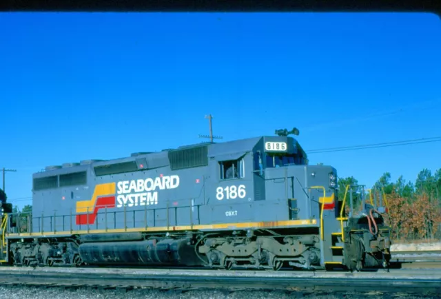 SBD 8186 SD40-2, Hamlet, NC, 01/89; Kodachrome Original
