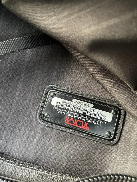 Preowned Tumi Alpha 2, Black 2 Wheeled Carry-On Rolling Garment Bag 22033DH $695 6