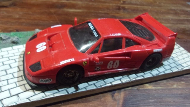 Scalextric 8355 - Ferrari F-40 Tetra Pak Blanche N°14 Eclairage Fonctionne Neuve
