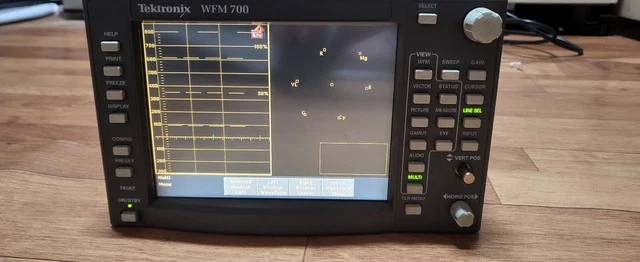 Tektronix WFM700 Multi-format Multi-standard Waveform Monitor