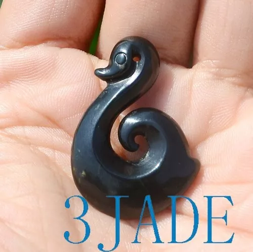 Black Nephrite Jade Manaia Koru Pendant New Zealand Maori Matau Necklace
