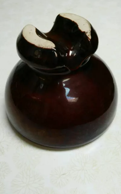 Vintage brown pin type Porcelain Saddleback Insulator no ID markings very nice