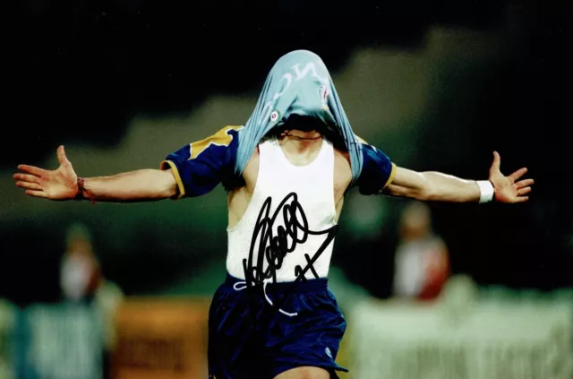 Fabrizio Ravanelli Signed 12X8 Photo Italy Autograph AFTAL COA (9054) 