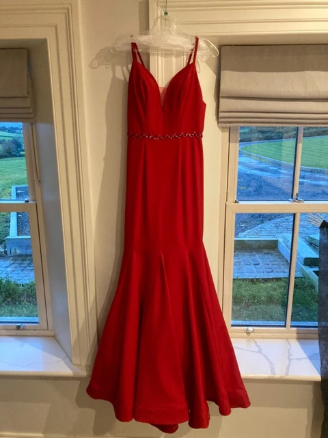 Rosies hotsell closet prom