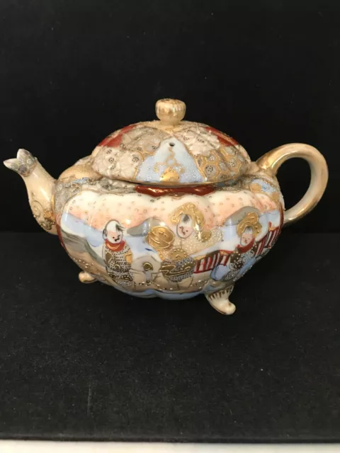 Antique Japanese Satsuma Yaki Lobed Teapot And Figural Gold Gilt Enameled Signed