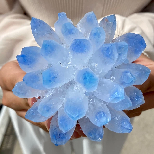 311G New Find BLUE Phantom Quartz Crystal Cluster Mineral Specimen Healing