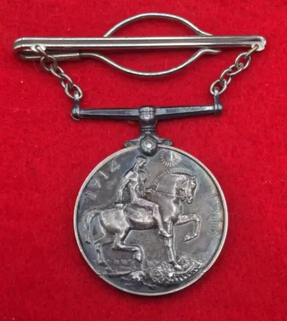 WWI British War Medal made into a tie clasp silver.
