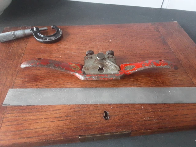 Vintage Original Record A151 Flat Sole Iron adjustable spoke shave.
