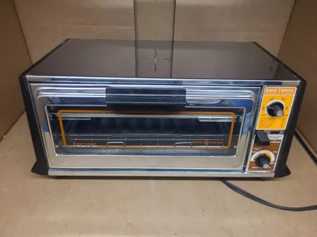 General Electric 0.75 Cu. Ft. Black & Chrome Toaster & Convection