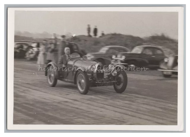 Silverstone Circuit? England vintage car racing race car race track car car photo