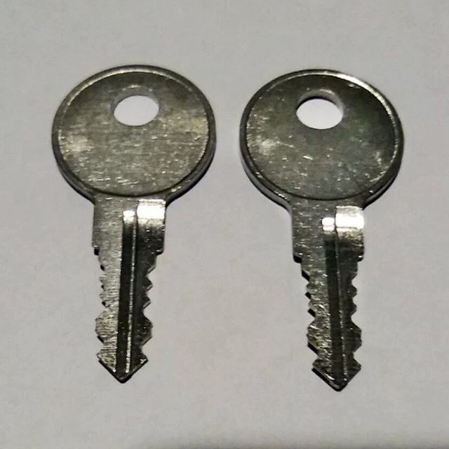 (2) LEER TRUCK Cap Replacement Keys PreCut To Key Code 012 18.33