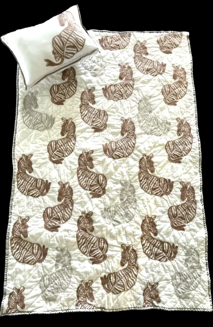 Manta de edredón para cuna de granero de cerámica cebra safari gris topo con almohada amorosa