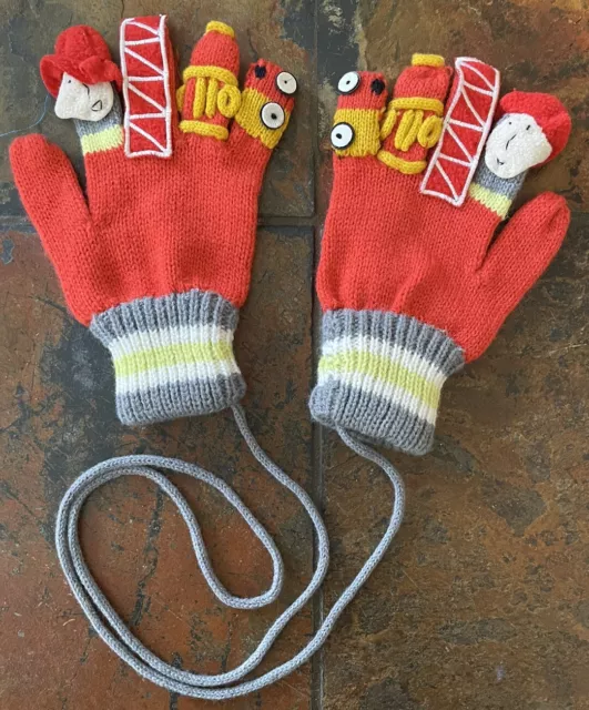 Kidorable Toddler Boy Small Red Mittens Fireman Ladder FireTruck FireHydrant EUC
