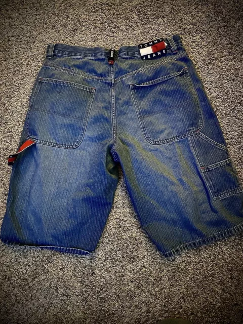 Vintage Tommy Hilfiger Shorts Mens 33 Blue Denim Carpenter Baggy Shorts CLEAN!