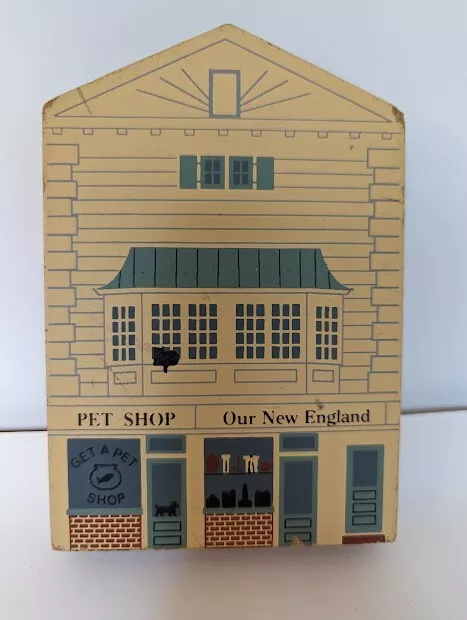 The Cat's Meow PET SHOP GIFT SHOP Series XI Wooden Shelf Sitter 1993
