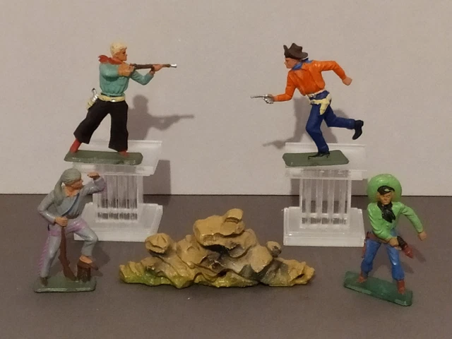4 Figurines Starlux - Indiennes Squaw Far West - Echelle 1/32 (60mm) - Anciennes - France