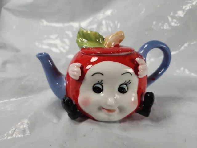 Vintage Retro Novelty Miniature Tomato Teapot Collectable Hand Painted VGC