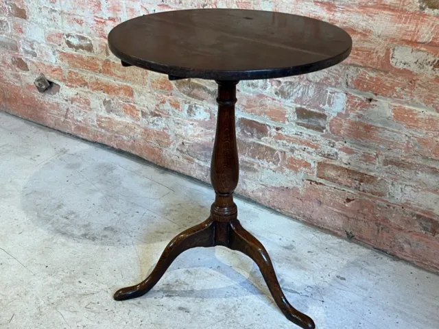 Georgian Oak Country Tripod Tilt Table C1770