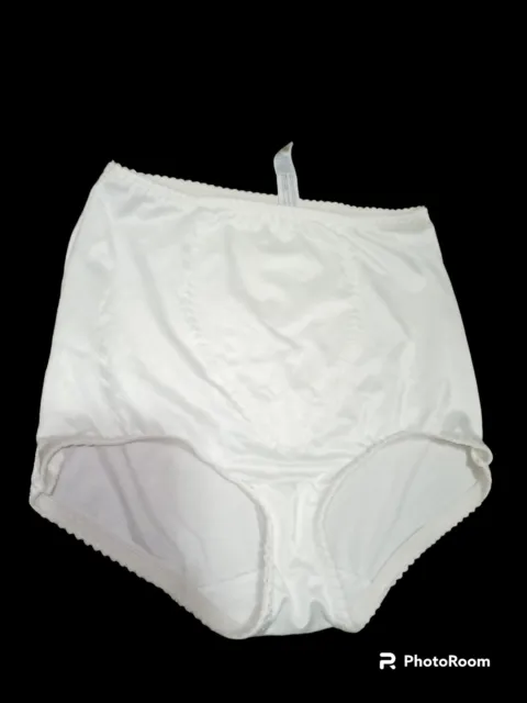 Vintage Hanes Her Way White Underwear Size L